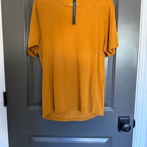 lululemon athletica Men's Orange T-Shirt
